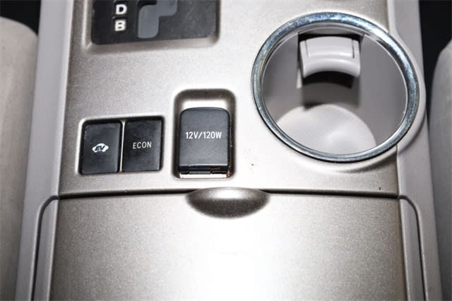 Thumbnail: 2013 Toyota Highlander - 35