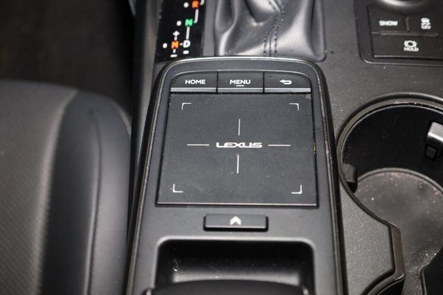 Thumbnail: 2023 Lexus IS - 37