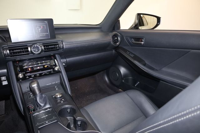 Thumbnail: 2023 Lexus IS - 30