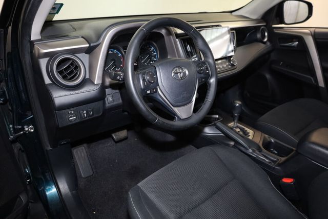 Thumbnail: 2018 Toyota RAV4 - 2