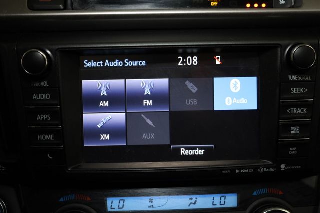 Thumbnail: 2017 Toyota RAV4 - 31