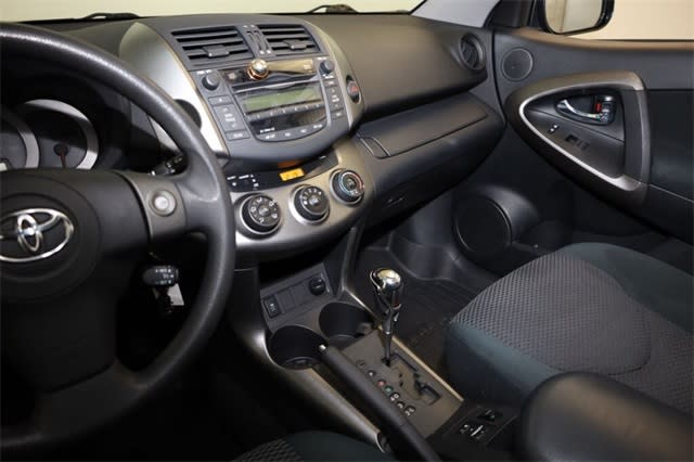 2011 Toyota RAV4 Sport 30