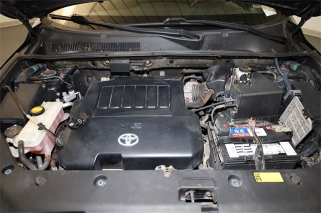 2011 Toyota RAV4 Sport 8