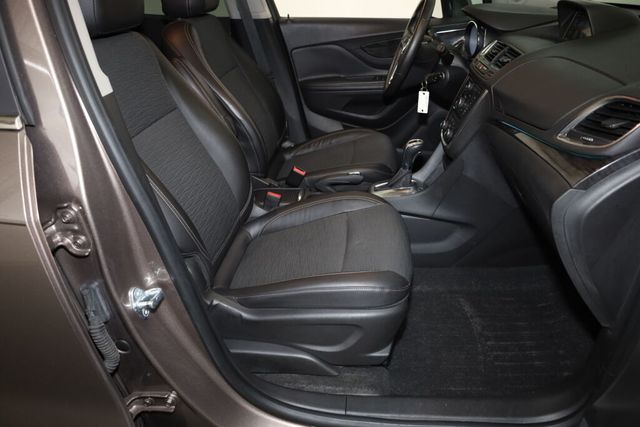 Thumbnail: 2015 Buick Encore - 10