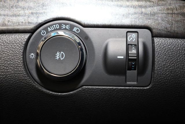 Thumbnail: 2015 Buick Encore - 26