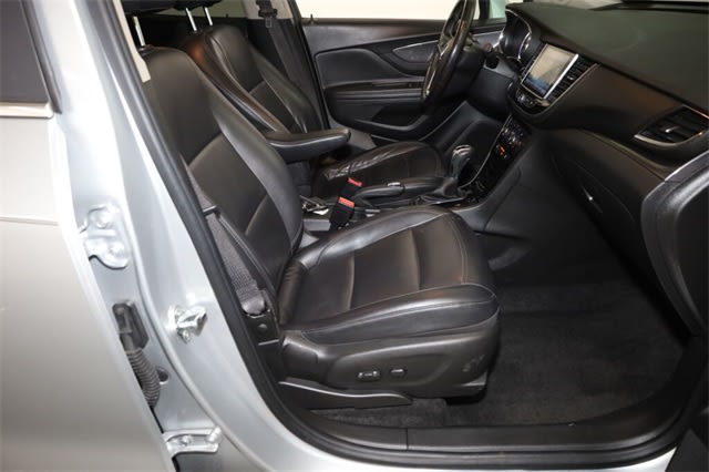 Thumbnail: 2018 Buick Encore - 28