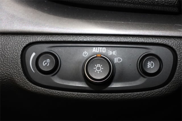 Thumbnail: 2018 Buick Encore - 31