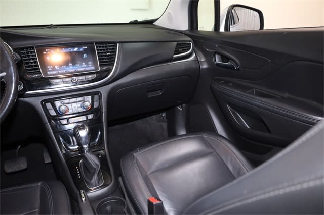 Thumbnail: 2018 Buick Encore - 14