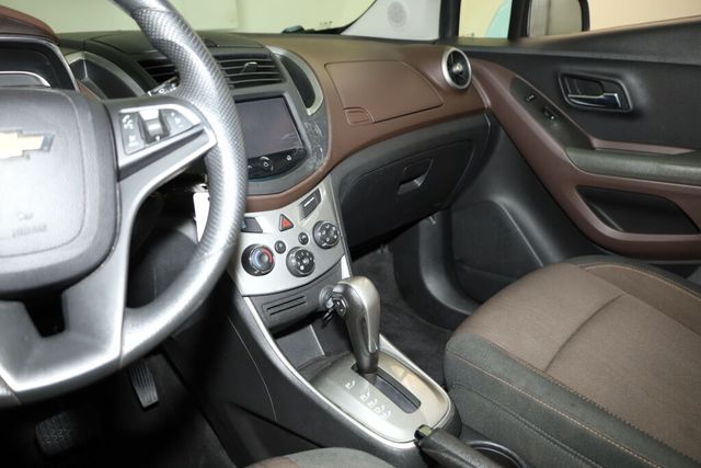 Thumbnail: 2015 Chevrolet Trax - 9