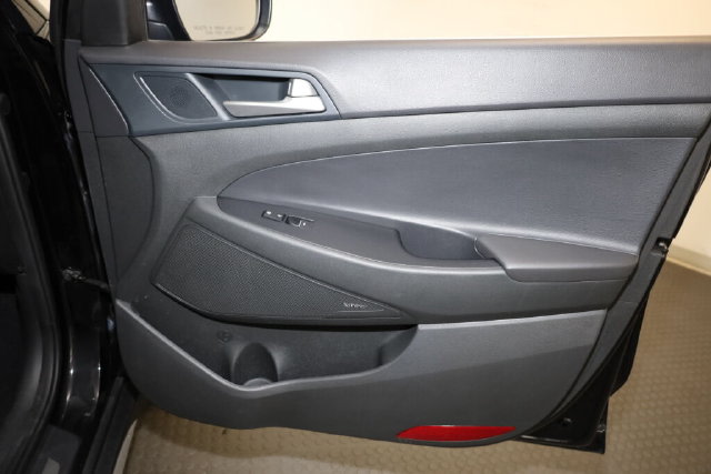 Thumbnail: 2021 Hyundai Tucson - 38