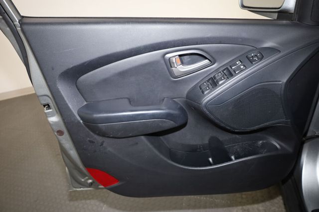 Thumbnail: 2013 Hyundai Tucson - 27