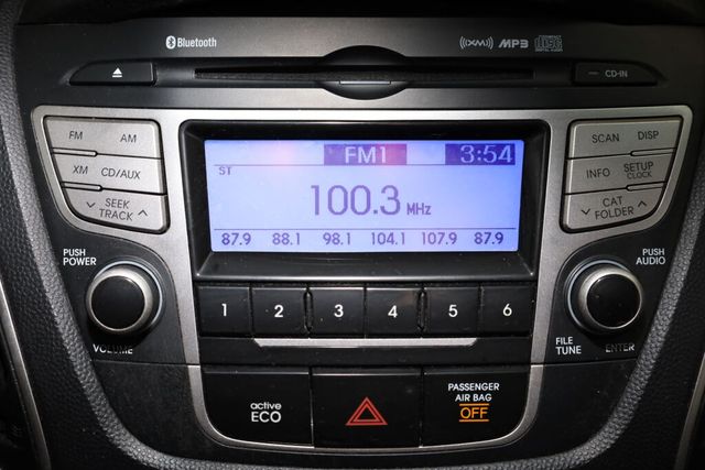 Thumbnail: 2013 Hyundai Tucson - 15