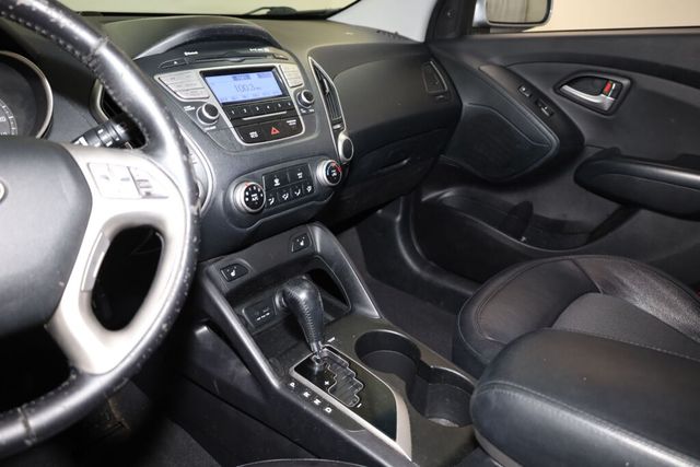 Thumbnail: 2013 Hyundai Tucson - 14