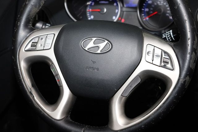 Thumbnail: 2013 Hyundai Tucson - 33