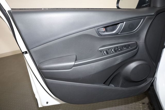 Thumbnail: 2023 Hyundai Kona - 27