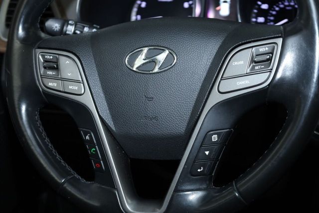Thumbnail: 2017 Hyundai Santa Fe - 36
