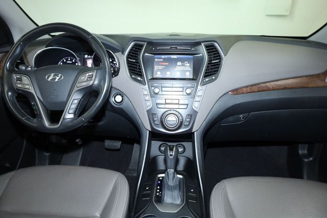 Thumbnail: 2017 Hyundai Santa Fe - 14