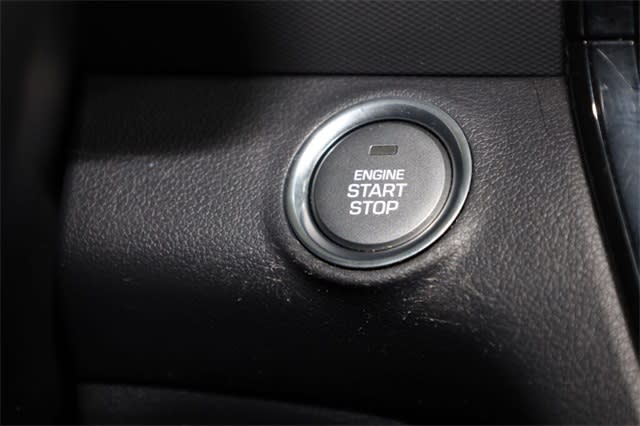 Thumbnail: 2022 Hyundai Ioniq - 33