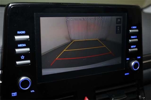 Thumbnail: 2022 Hyundai Ioniq - 15