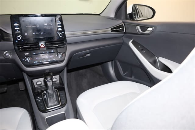 Thumbnail: 2022 Hyundai Ioniq - 14