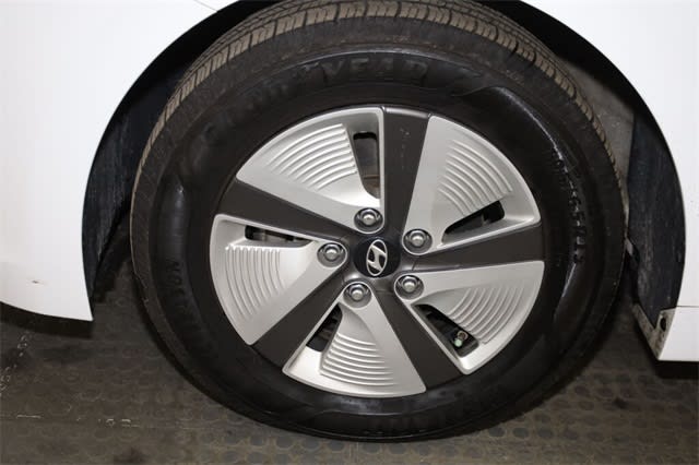 Thumbnail: 2022 Hyundai Ioniq - 7