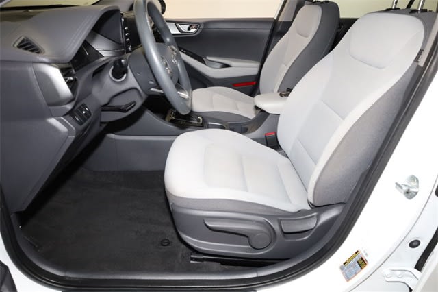 Thumbnail: 2022 Hyundai Ioniq - 10