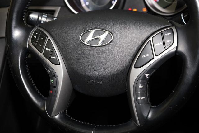 Thumbnail: 2014 Hyundai Elantra - 36
