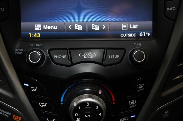2014 Hyundai Veloster Base 33