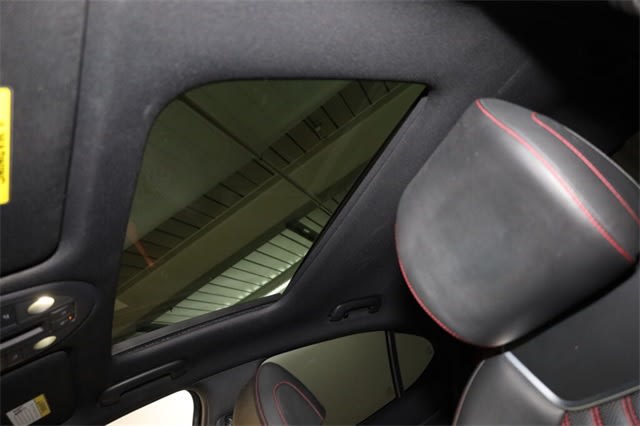 Thumbnail: 2022 Genesis G70 - 32