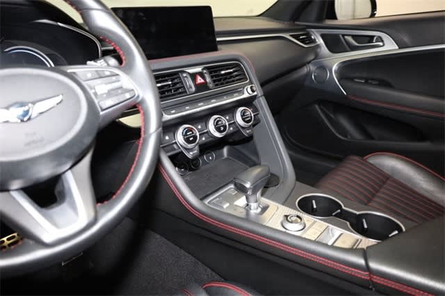 Thumbnail: 2022 Genesis G70 - 30