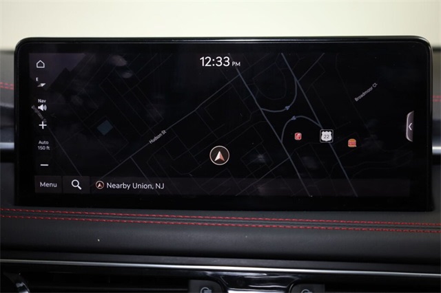 Thumbnail: 2022 Genesis G70 - 33