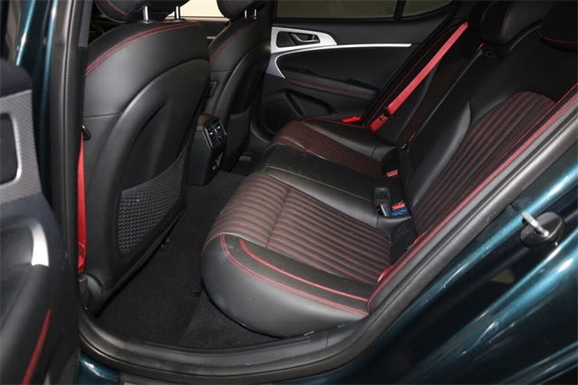 Thumbnail: 2022 Genesis G70 - 12