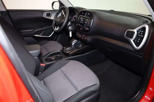 Thumbnail: 2022 Kia Soul - 11