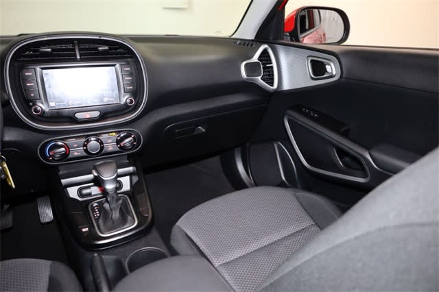Thumbnail: 2022 Kia Soul - 14