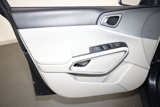 Thumbnail: 2020 Kia Soul - 27