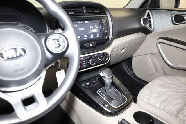 Thumbnail: 2020 Kia Soul - 9