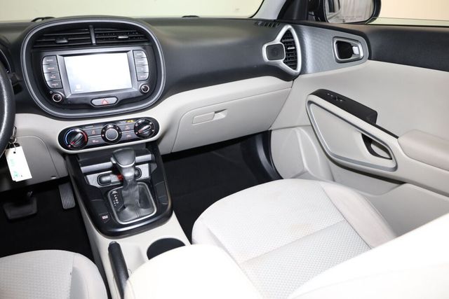 Thumbnail: 2020 Kia Soul - 29