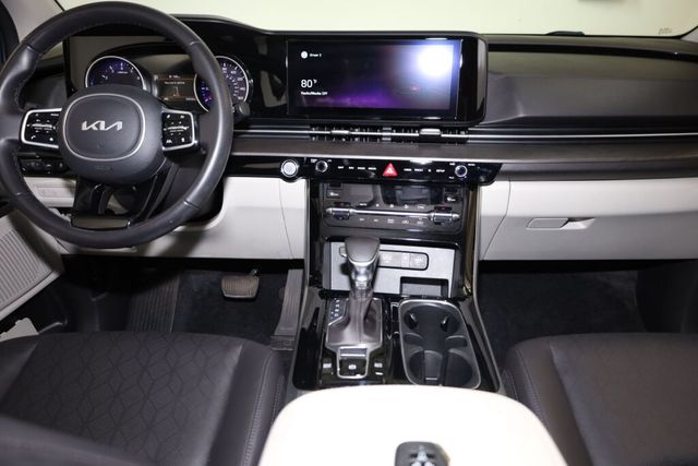 Thumbnail: 2022 Kia Carnival - 12