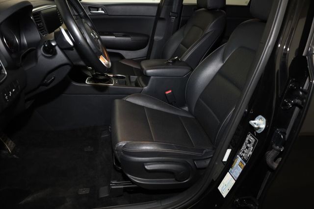Thumbnail: 2020 Kia Sportage - 11