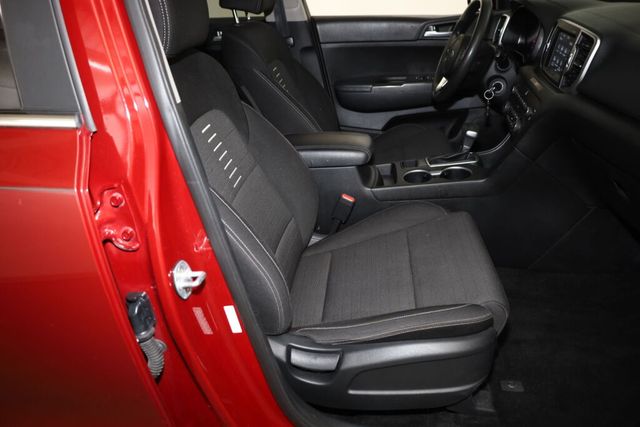 Thumbnail: 2018 Kia Sportage - 11