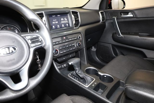 Thumbnail: 2018 Kia Sportage - 9