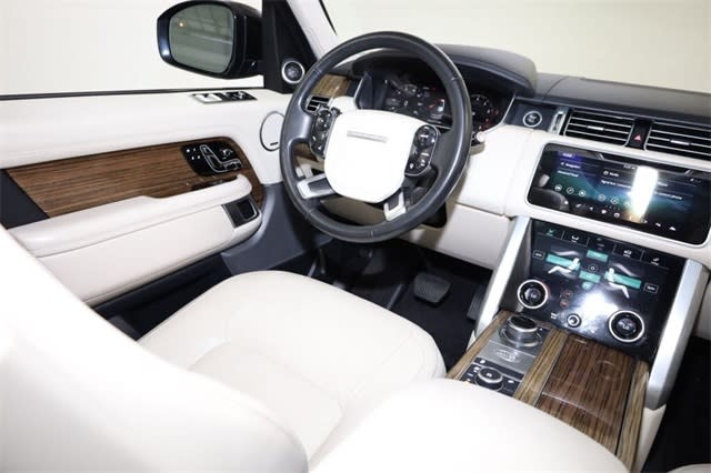 Thumbnail: 2019 Land Rover Range Rover - 2