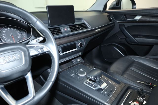 Thumbnail: 2020 Audi Q5 - 9