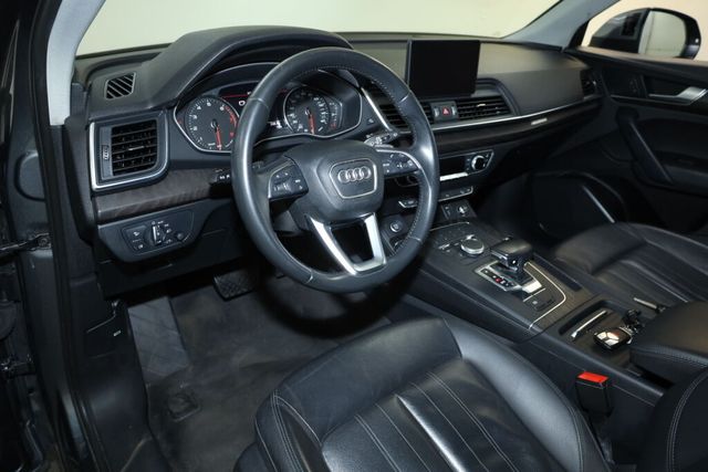 Thumbnail: 2020 Audi Q5 - 2