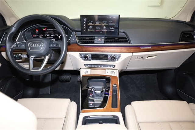 Thumbnail: 2022 Audi Q5 - 13