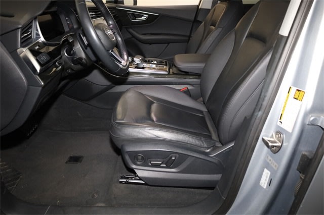 Thumbnail: 2022 Audi Q7 - 10