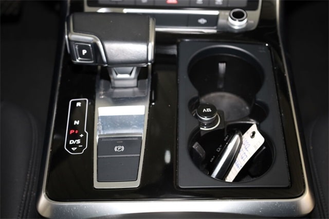 Thumbnail: 2022 Audi Q7 - 16