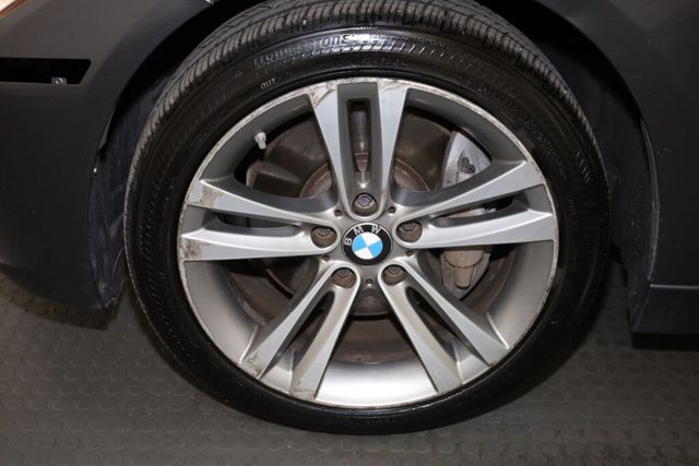 Thumbnail: 2015 BMW 3 Series - 7