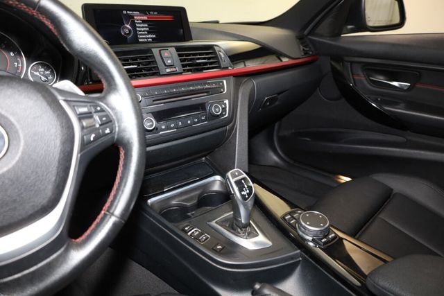 Thumbnail: 2015 BMW 3 Series - 9