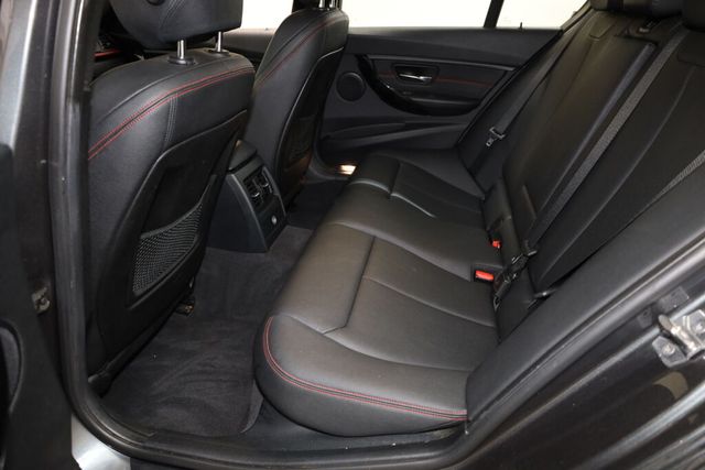 Thumbnail: 2015 BMW 3 Series - 11